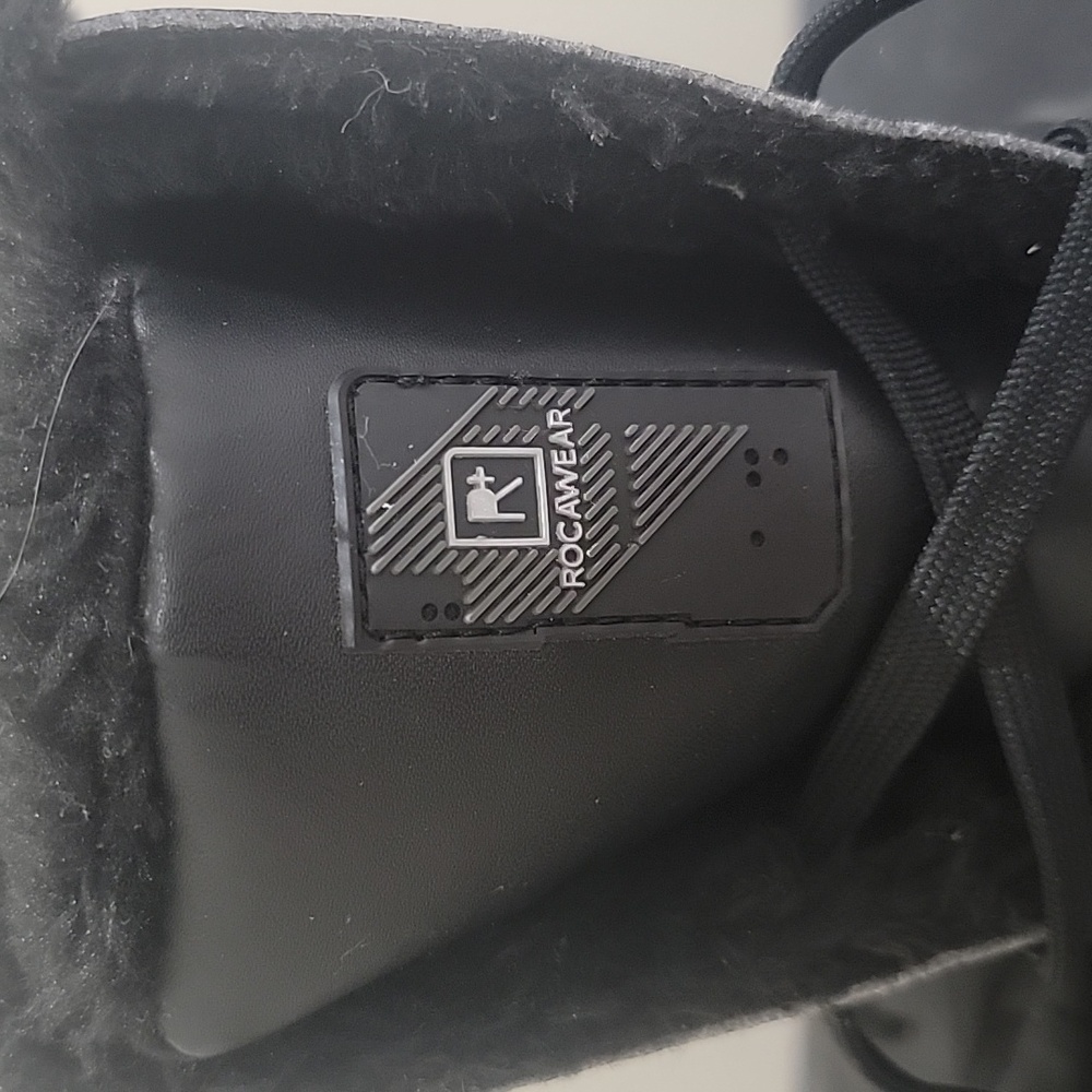 Boot - Picture 3 of 5